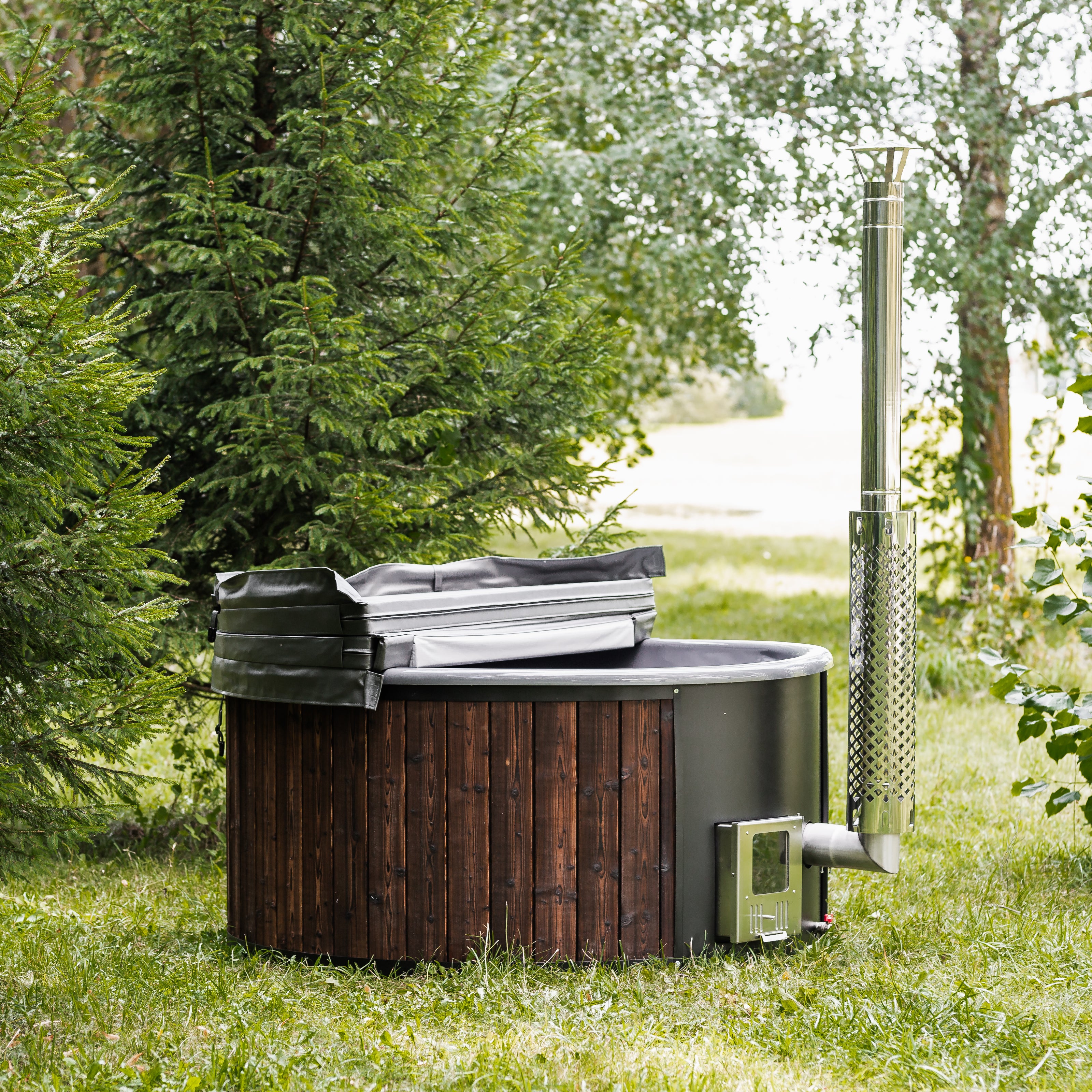 MWT4 Wood-Fired Hot Tub (Fully Assembled)