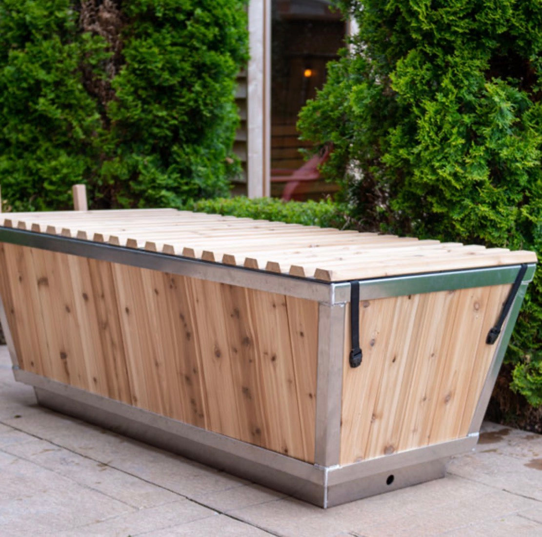 Polar Cold Plunge Tub – Canadian Timber Collection by Dundalk LeisureCraft